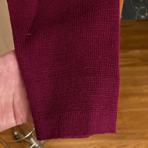 Aurora One Wine Sequin V-Neck Sweater - Picture 4 of 7